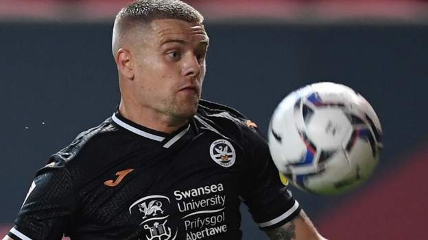 Swansea's Bidwell set for Coventry move