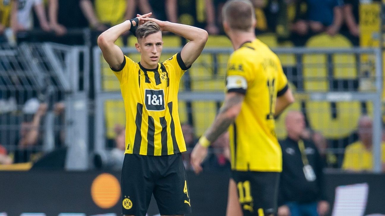 Dortmund lie in midtable, but that flatters their poor start to 2022-23